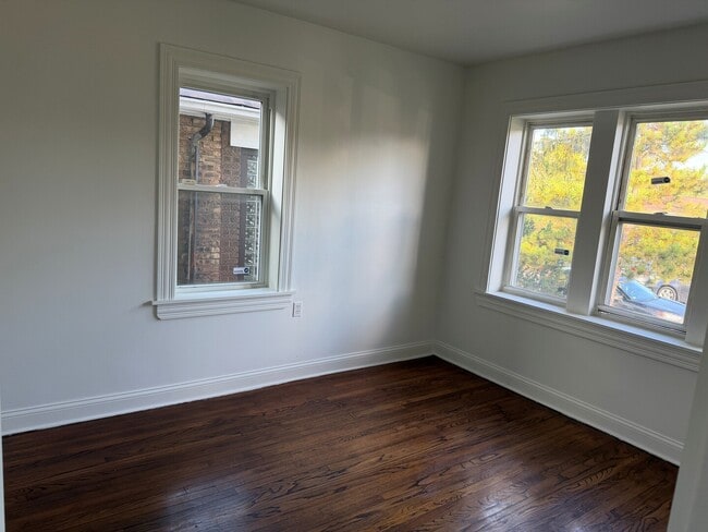 Photo - 4555 W Wellington Ave Unidad 1