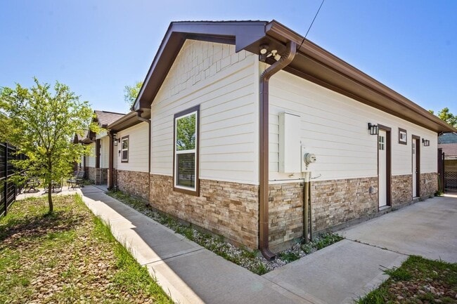 Photo - 7101 Foster St