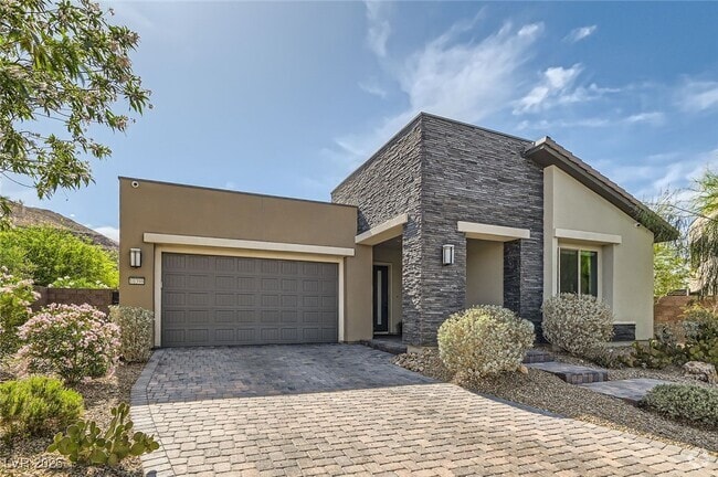 Building Photo - 10398 Kesington Dr Rental