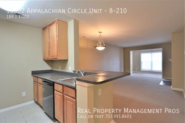 Photo - 10302 Appalachian Cir Unit 8-210