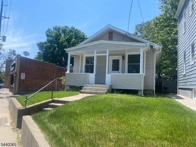 Photo - 1262 Liberty Ave