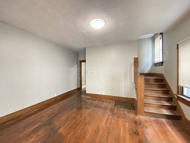 26 W Beechwood Ave