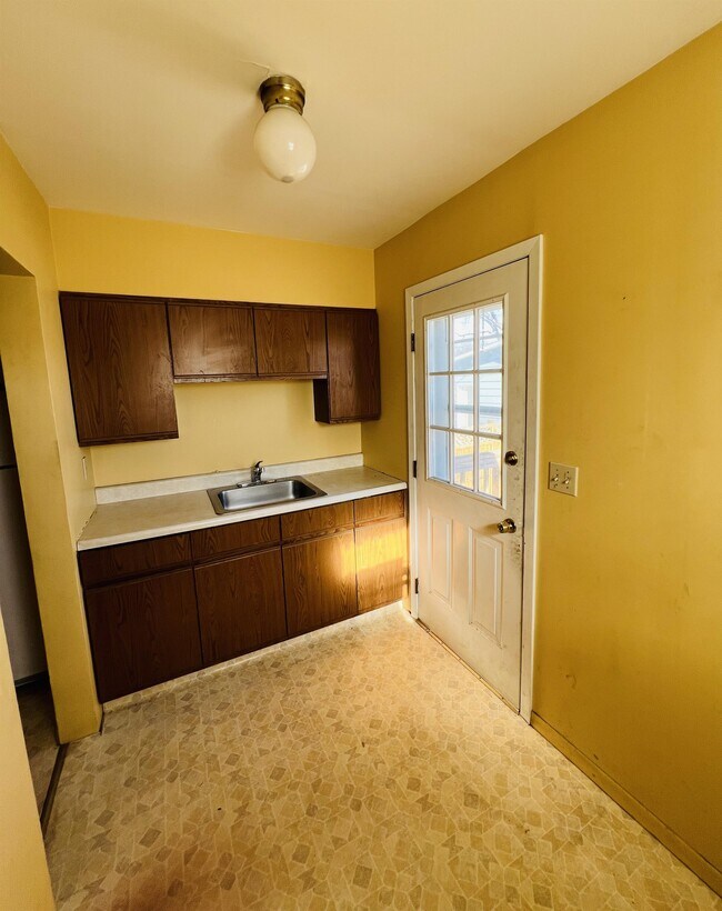 903 S 9th St Rental House Rental in Aberdeen, SD