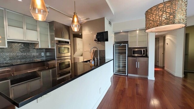 Photo - 900 River Reach Dr Unit 404