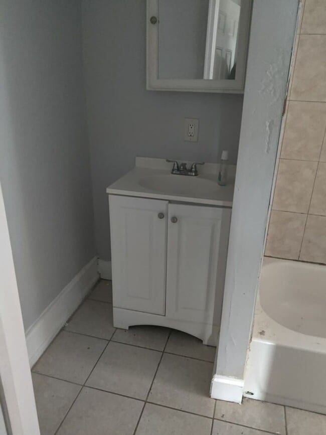 Photo - 53 W Logan St Unit - 1