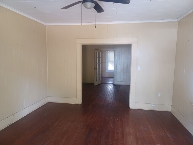 Photo - 1710 Stanford St