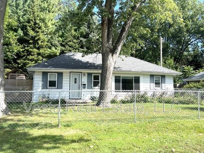 Building Photo - 606 Cullom St Rental