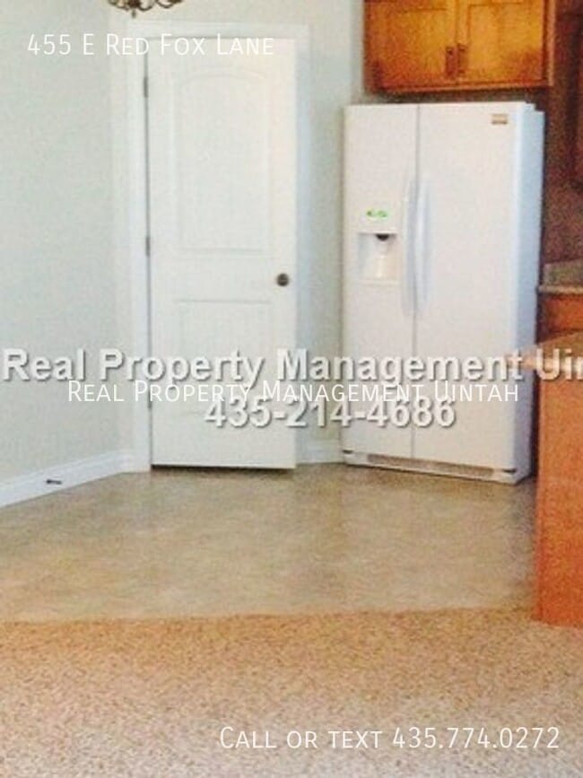 Photo - 3 Bed 2.5 Bath Townhome in Fox Run