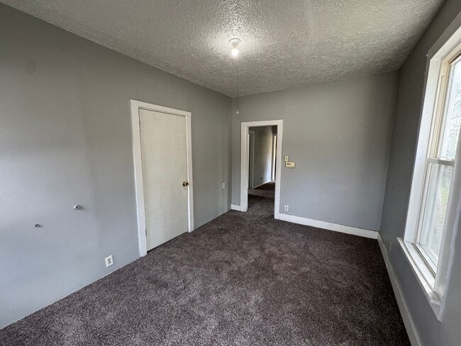 Photo - 428 7th St Unit 1