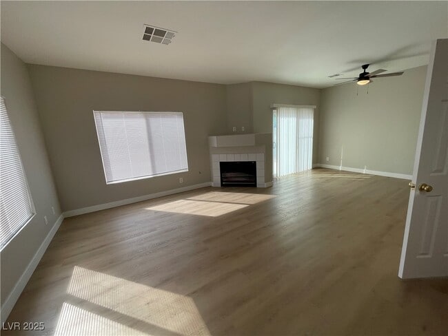 Photo - 8463 Antique Cameo Ave