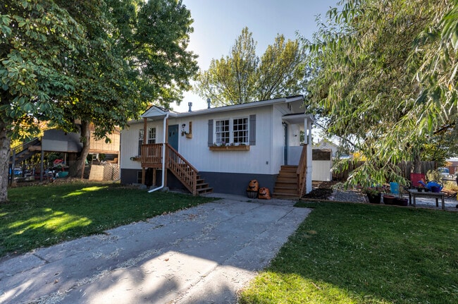 Photo - 1847 W Sussex Ave