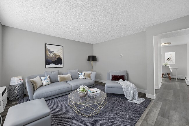 78 W Walnut St Unit 202