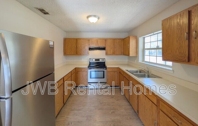 Photo - 1310 Harrison St