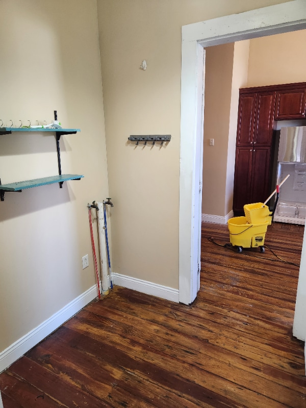 Photo - 136 E Washington St