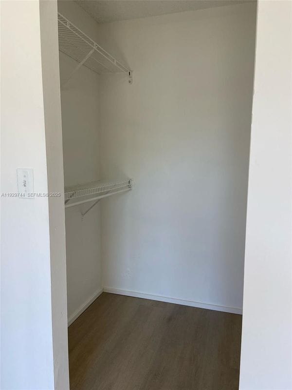 Photo - 8740 N Sherman Cir Unit #305