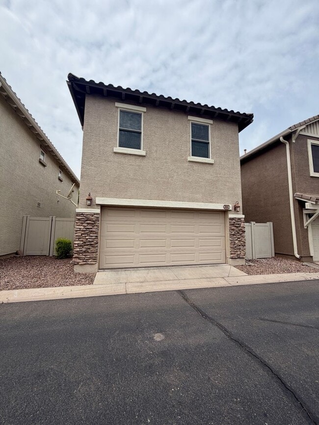 Photo - Beautiful 3 bedroom, 2.5 bath home located in the highly sought after community of Power Ranch