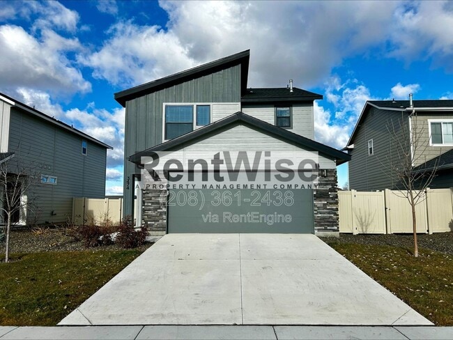 Building Photo - 3474 W Remembrance Dr