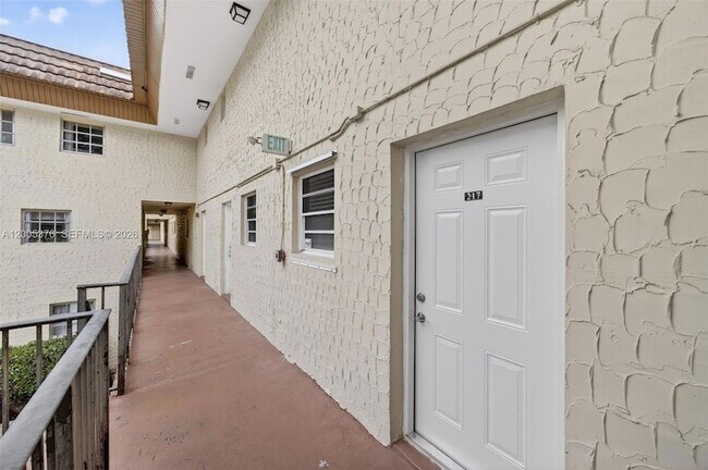 Photo - 8550 SW 109th Ave Unit 5217