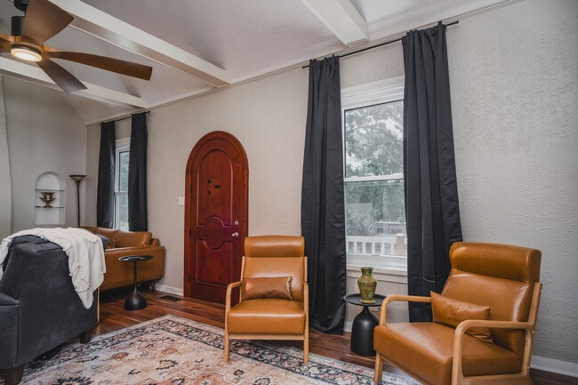 Building Photo - 40608 102nd Pl Unit ID1374783P