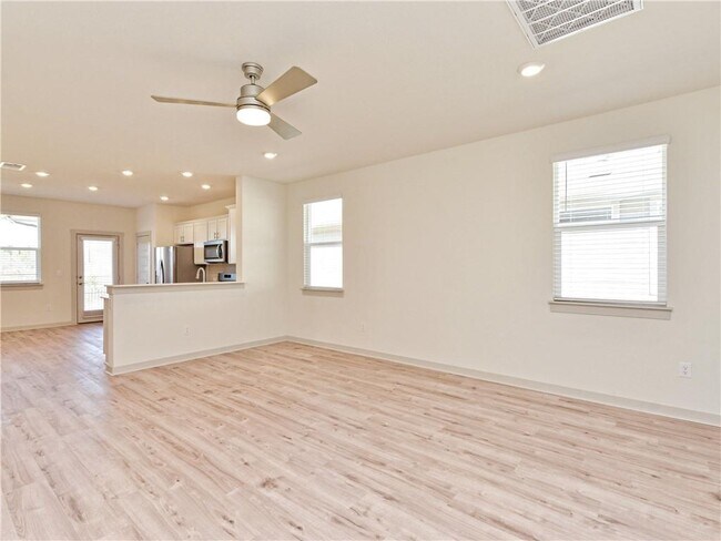 Photo - 7512 Daves Landing Dr