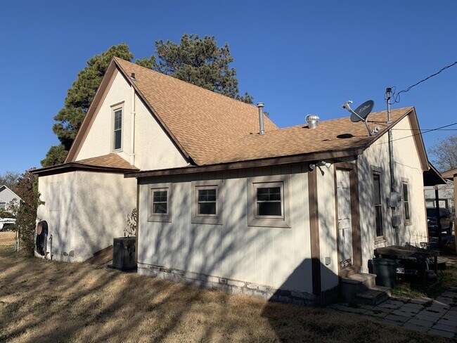 Photo - 1502 5th St