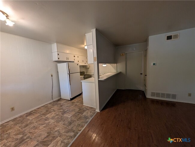 Photo - 165 Richter Ln