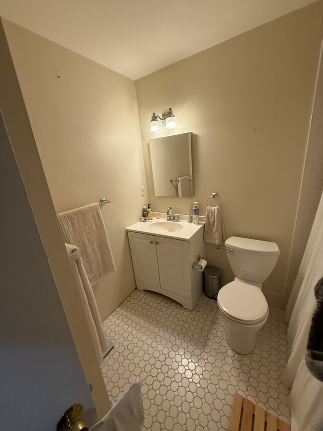 Photo - 89 Saint Botolph St