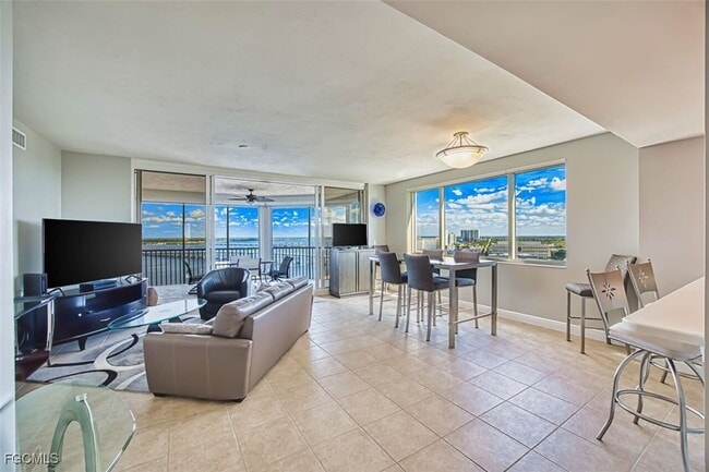 Photo - 2090 W First St Unit 1810