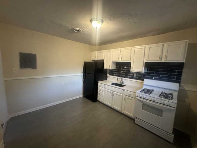 Building Photo - 4219 Chamberlayne Ave