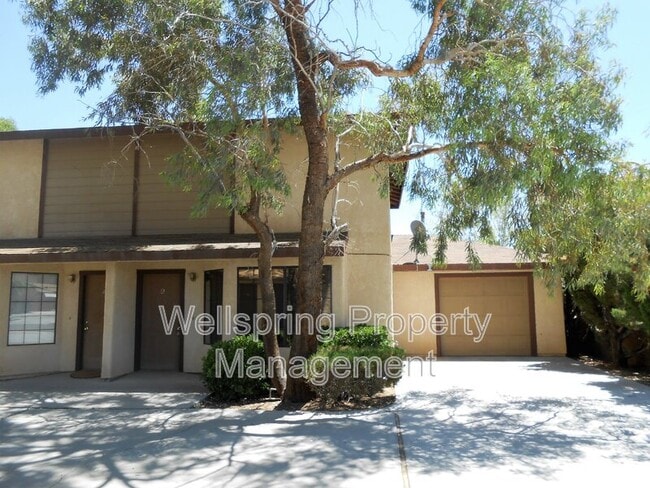 Building Photo - 936 W Perdew Ave Unit A
