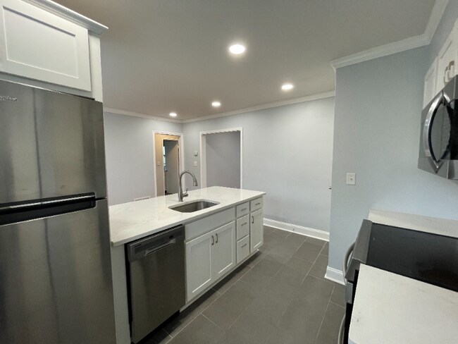 Photo - 1129 Willow Ave Unit 3