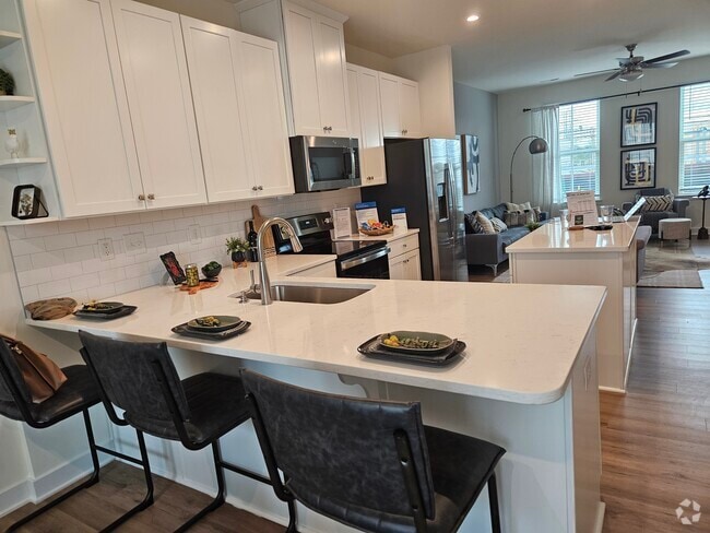 Building Photo - 6122 Cleburne Ct Rental