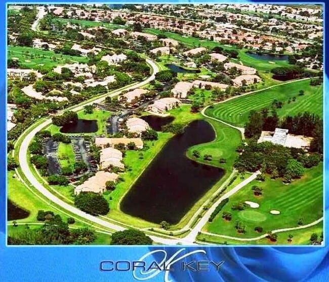 Photo - 3340 Pinewalk Dr N Unidad CORAL KEY CONDO