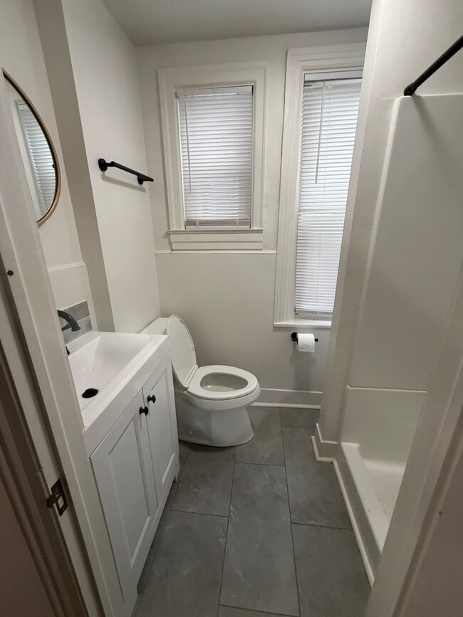 Photo - 338 Lancaster Ave Unit 1