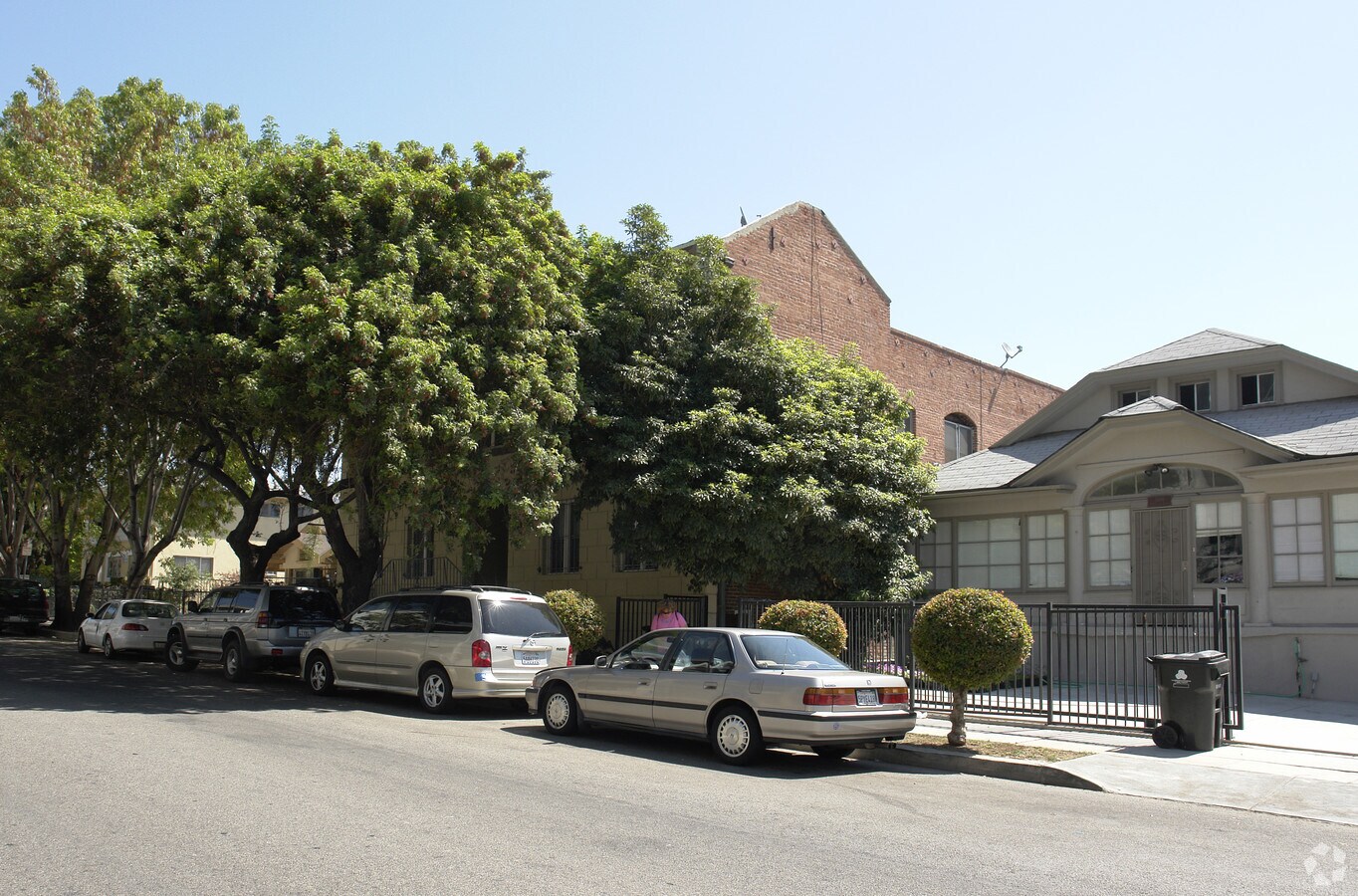 Photo - 1412 Gordon St