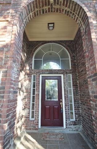 Photo - 204 Devonshire Ct