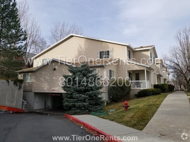 Building Photo - For a limited time, this property offers a... Rental