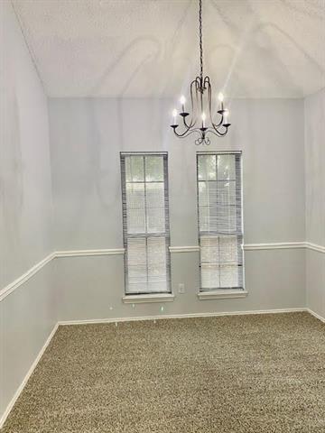 Photo - 810 Trevor Way