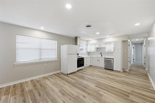 Photo - 2015 Salem St