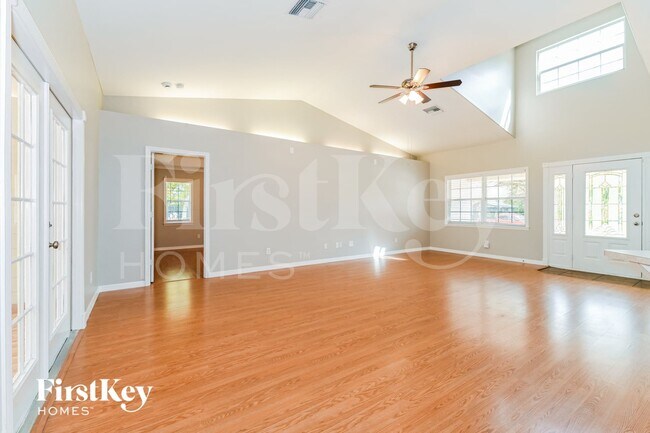 Photo - 217 Greenwood Ave