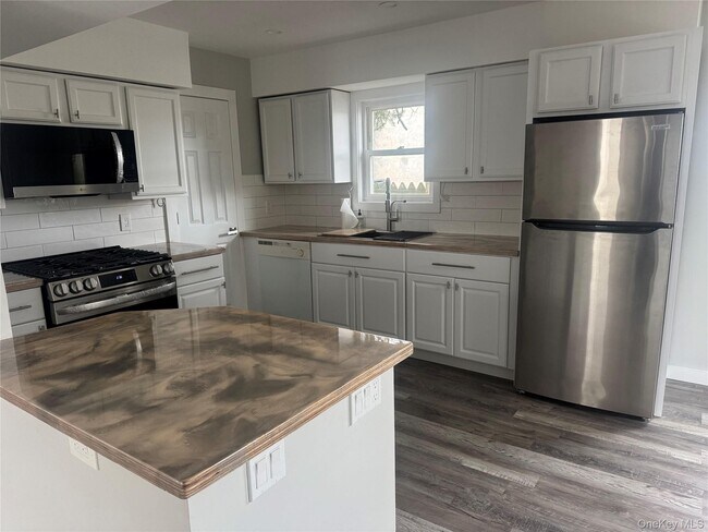 Photo - 216 E Hudson St Apartamento Unidad Main