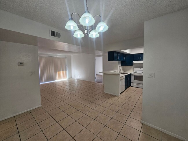 Photo - $500 Off First Month! 2 Bed 2 Bath Condo Near Dobson & University with In-Unit W/D