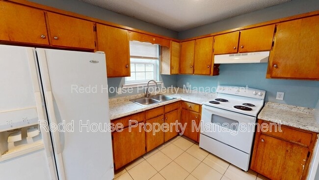 Photo - 105 Nann St