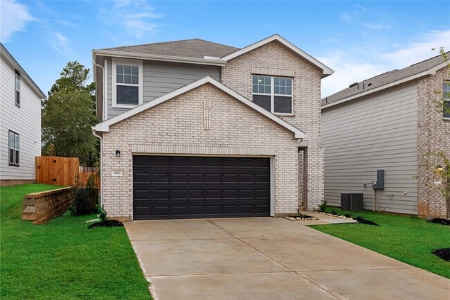 Photo - 612 Craven St