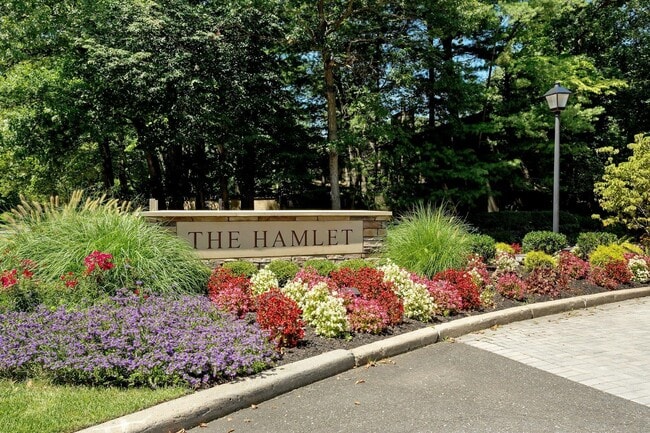 Photo - 23 Meadowood Dr Rental