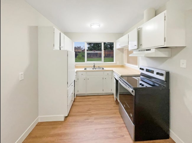 Photo - 8255 Oahu Dr