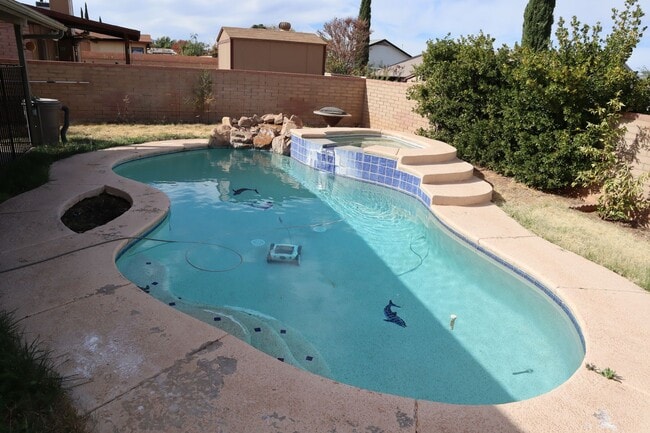 Photo - Beautiful Home with POOL & SPA for relaxing !