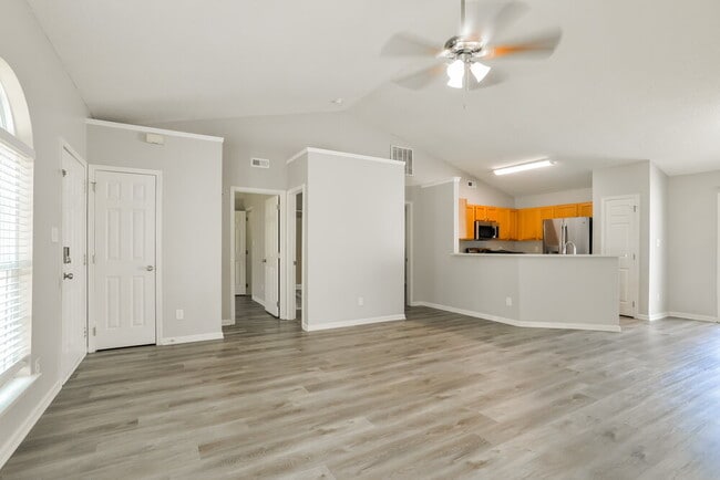 Photo - 7218 Kavan Hunter Dr