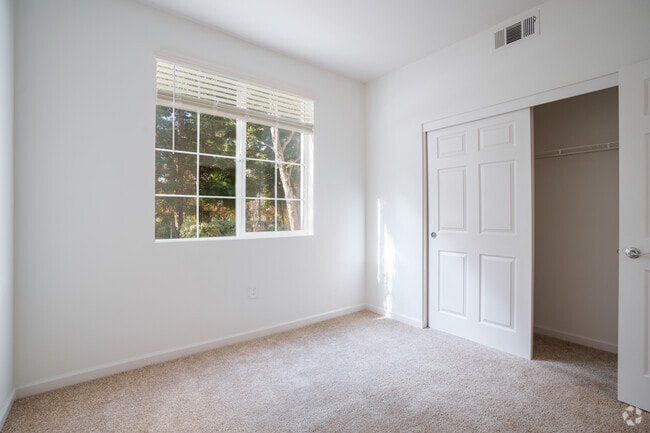 2BR, 2BA - 3A - Bedroom