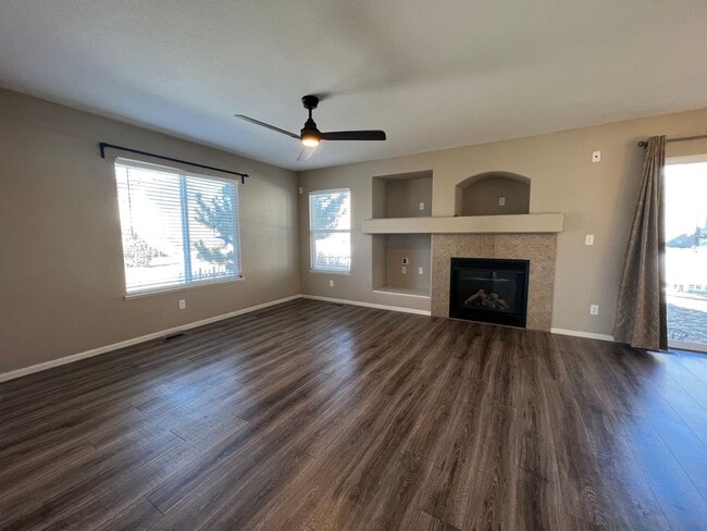 Photo - Beautiful 3 Bdrm, 2.5 bath Home in quiet neighborhood